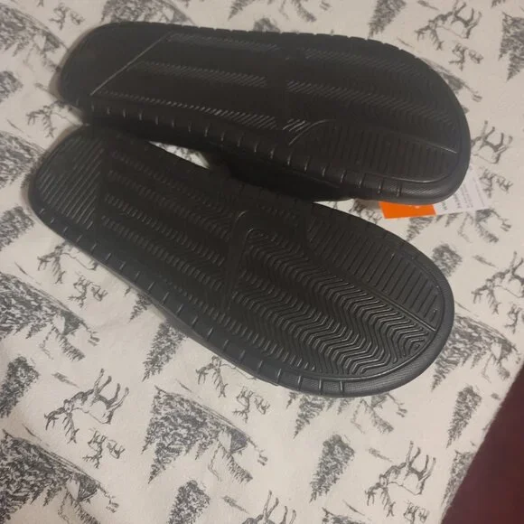 Nike slides - Picture 2 of 2